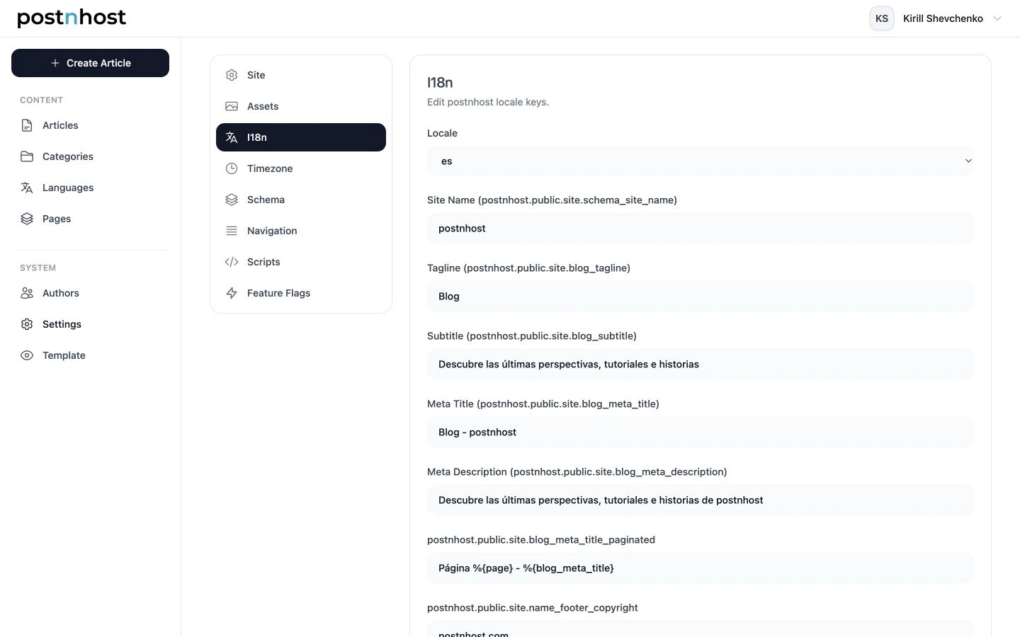 PostnHost I18n settings with Spanish selected and the main public site text fields visible.